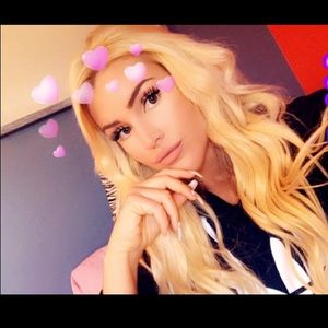 Meet your Posher, Allison